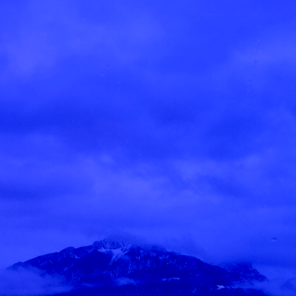 Montagnes, nous arrivons d'ici peu !